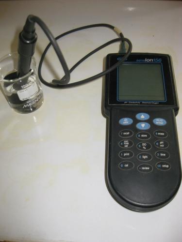 Electronic Conductivity Meter